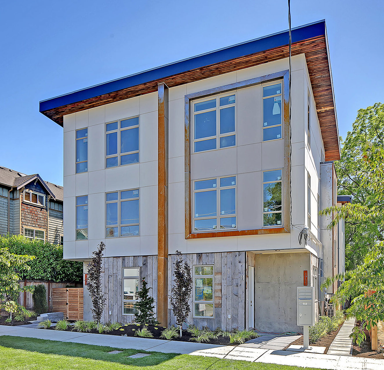 Ballard, WA 5Star Built Green Homes Dwell Development