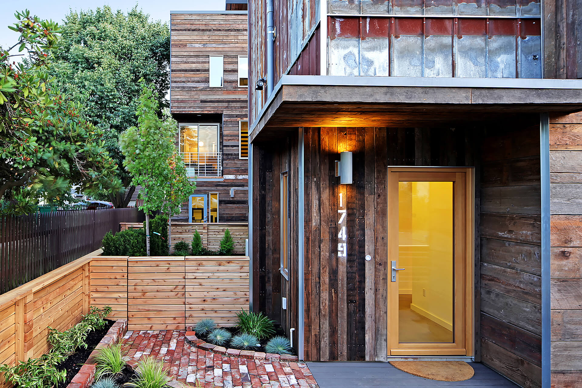 Reclaimed Wood-Clad Seattle Home to be Certified Emerald Green